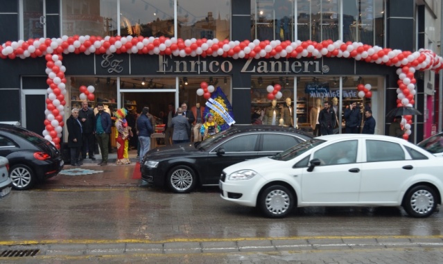 Nevşehir'de Enrico Zanieri mağazası açıldı