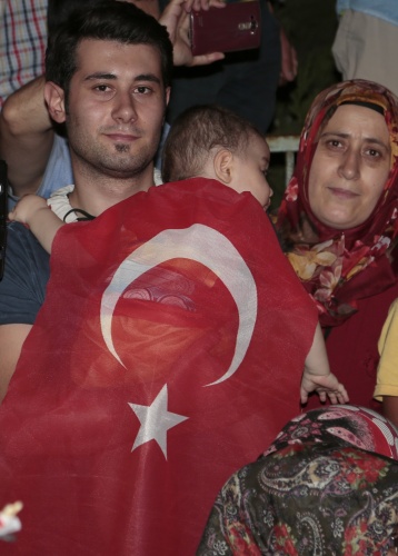Nevşehir'de Demokrasi Nöbeti Devam Ediyor