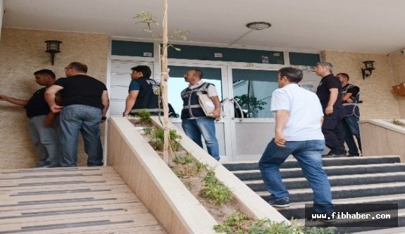 Aksaray’da 55 emniyet mensubu gözaltına alındı