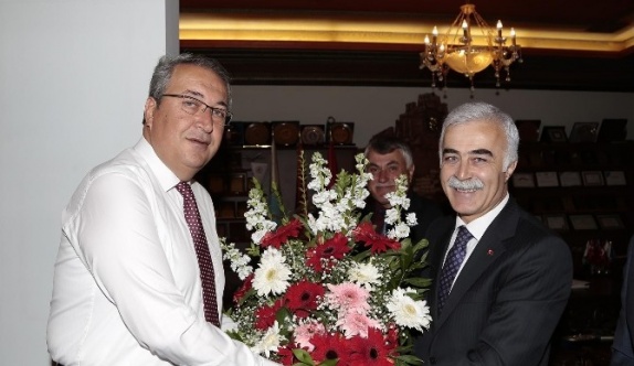 PTT Başmüdürü Uğurtepe, Belediye Başkanı Ünver’i ziyaret etti