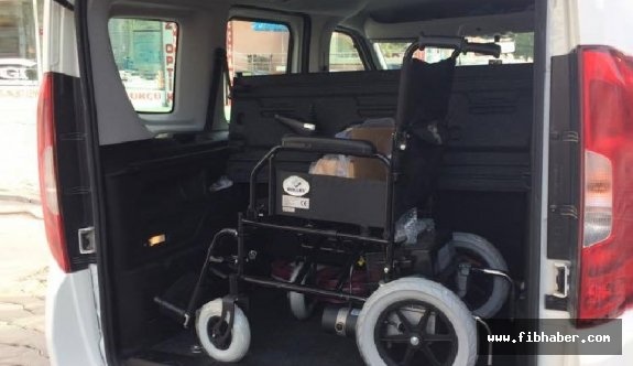 Umuda Bir Adım Derneğinden 2 Kişiye Tekerlekli Sandalye