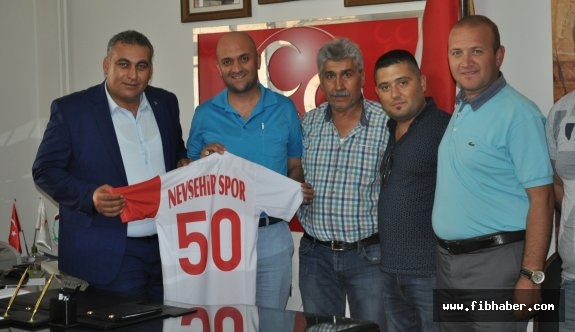 Nevşehirspor yöneticileri MHP’yi ziyaret etti
