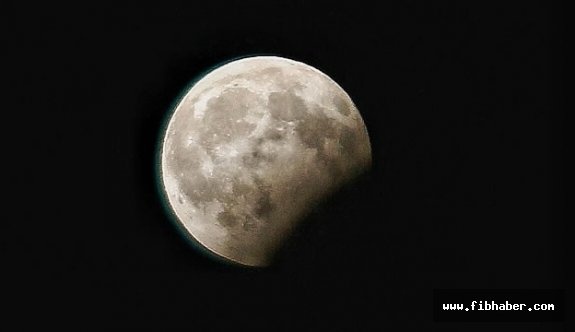 Nevşehir'de Enfes Görüntü: Parçalı Ay Tutulması