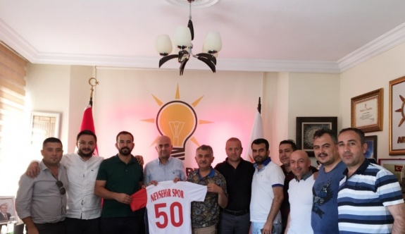 Nevşehirspor yöneticileri AK Parti’yi ziyaret etti