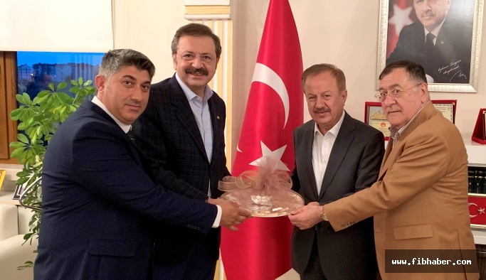 Hisarcıklıoğlu ve Parmaksız’dan, Haymana Belediye Başkanına ziyaret