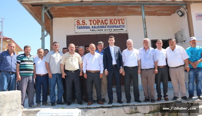 Kaymakam Koyuncu Topaç köyü Sarımsak paketleme tesisi inşaatında