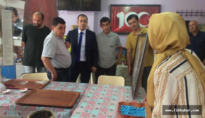 Kaymakam Tabur, Gümeşkent'te rehabilitasyon merkezini ziyaret etti