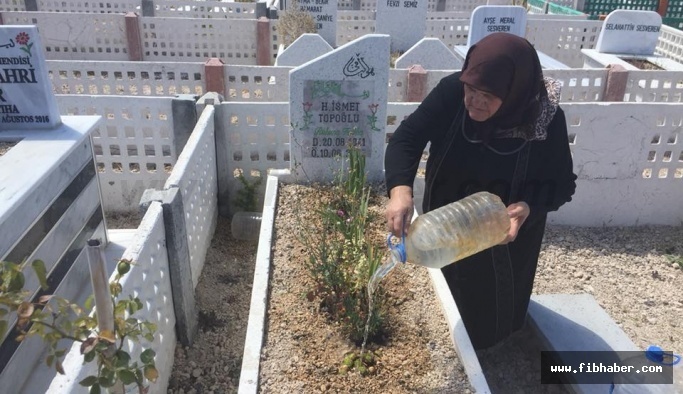 Nevşehir'de Ramazan Bayramında Mezarlıklar Doldu Taştı