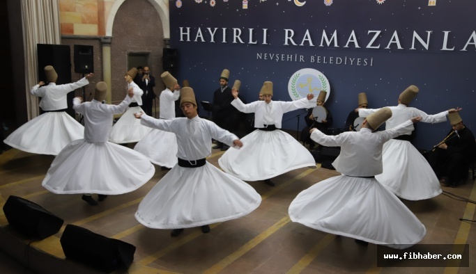 Nevşehir'de Ramazanı Semazen Gösterisi Ve İlahilerle Uğurladık