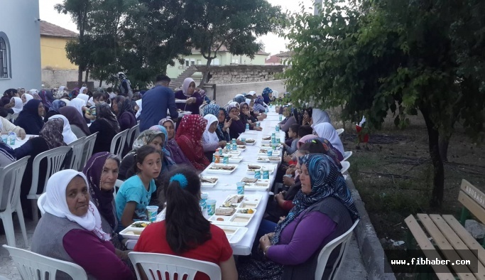 Nevşehir'in bu köyünde tek iftar sofrası kuruluyor ...