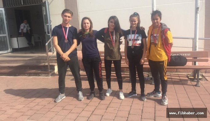 Nevşehir Belediyeli Sporcularımız Adana’dan Madalyalarla Döndü