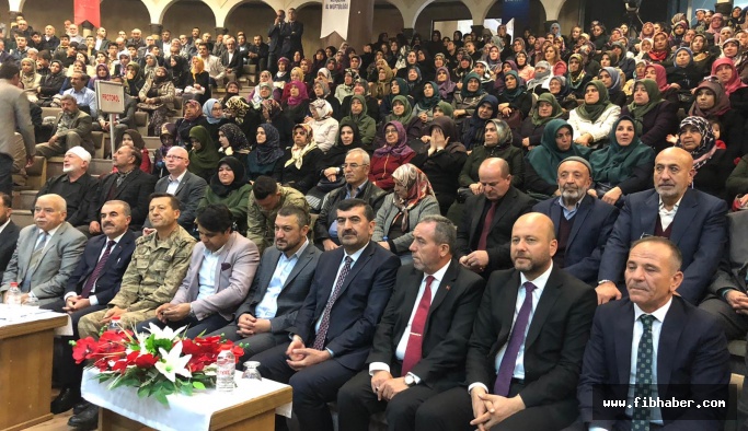 Nevşehir'de 'Peygamberimiz ve Aile' konulu konferans