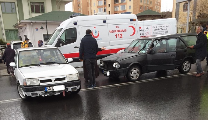 Nevşehir'de maddi hasarlı trafik kazası
