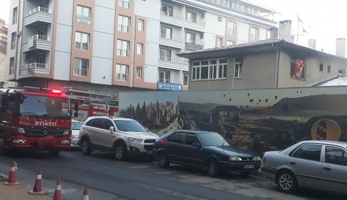 Nevşehir'de Metruk Binada Çıkan Yangın Korkuttu