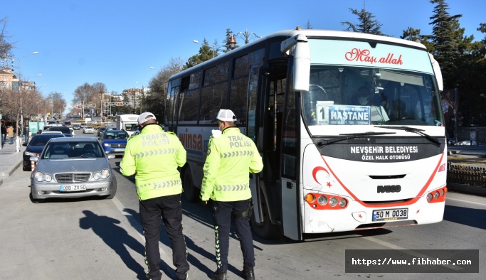 Nevşehir'de 373 araç sürücüsüne ceza kesildi.