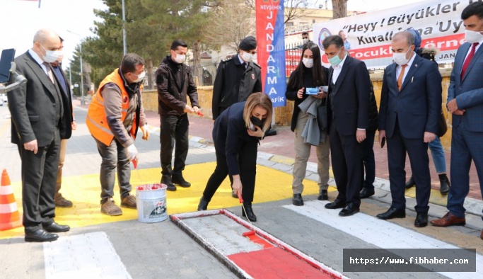 Nevşehir'de Yaya Farkındalığı İçin "Kırmızı Çizgi" Çekildi