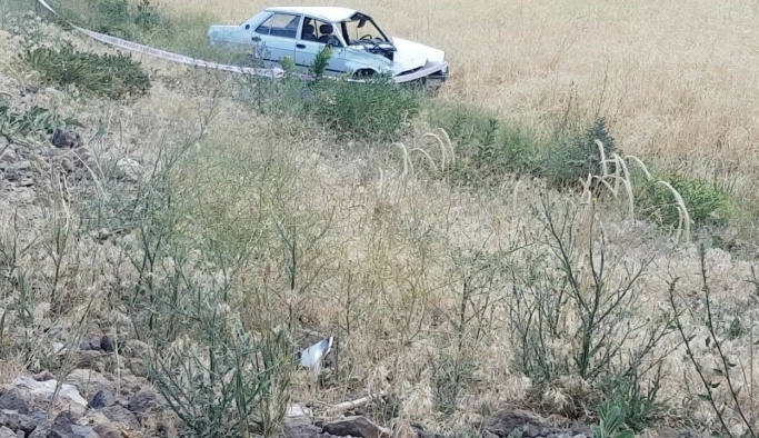 Kayseri’de feci kaza: şarampole devrilen aracın sürücüsü yola fırladı