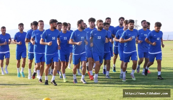 Nevşehir Belediyespor yeni sezon çalışmaları için sahaya indi