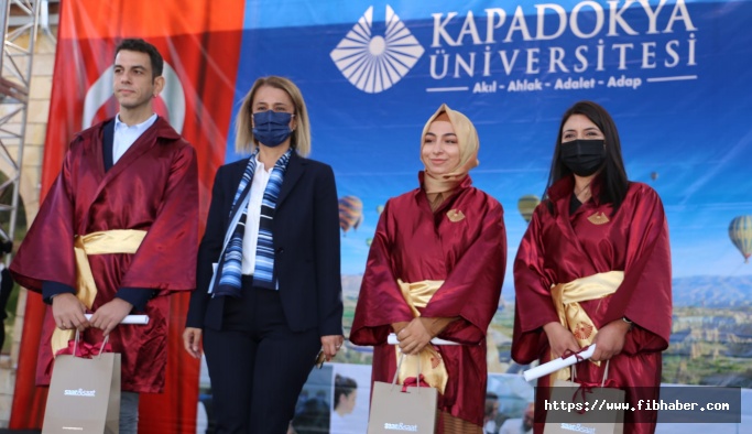 Kapadokya MYO’da 2021 Sınıf Mezuniyet Töreni Yapıldı