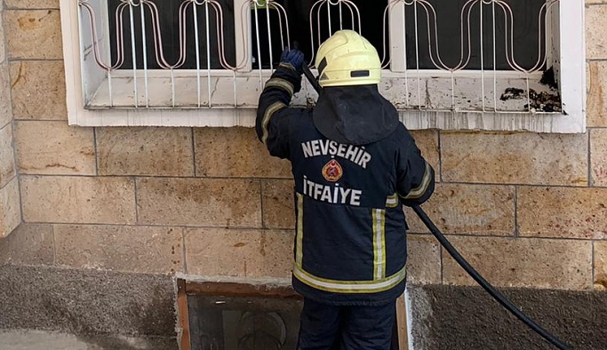 Nevşehir'de elektrikli sobadan çıkan yangın korkuttu