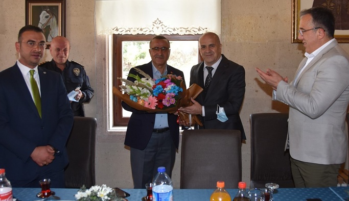 Nevşehir Emniyet Müdürü Muhtarlar Günü'nü kutladı