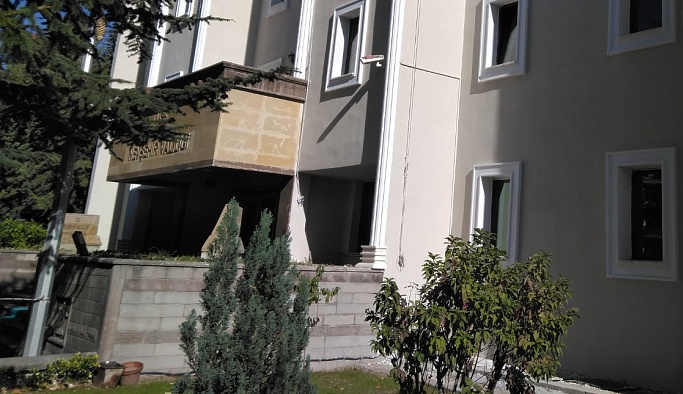 Nevşehir Valilik Binasının Dış Cephesi Boyandı