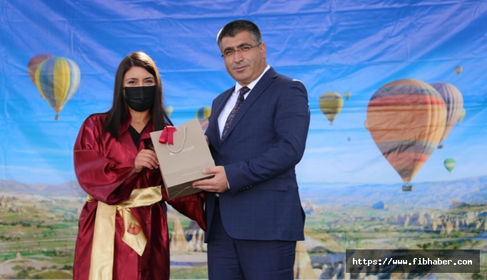 Rektör Aktekin Kapadokya Üniversitesi Mezuniyet Törenine Katıldı