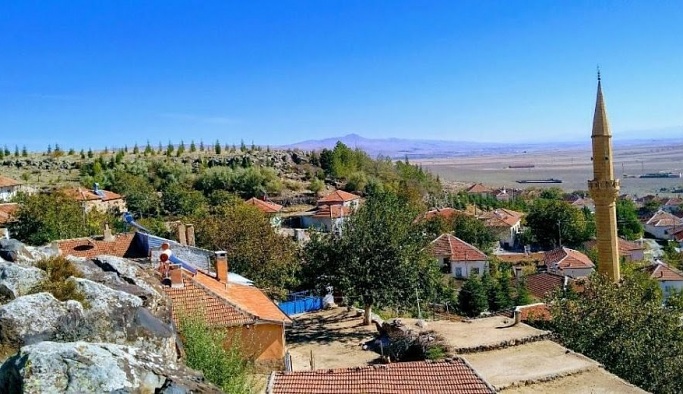 Nevşehir'in Beydili boyundan Aşağıbarak köyünü tanıyalım