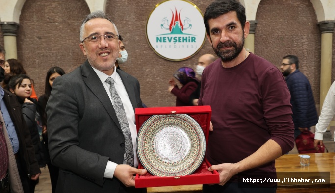 Serdar Tuncer'in Şiir Dinletisi Nevşehir'de büyük ilgi gördü