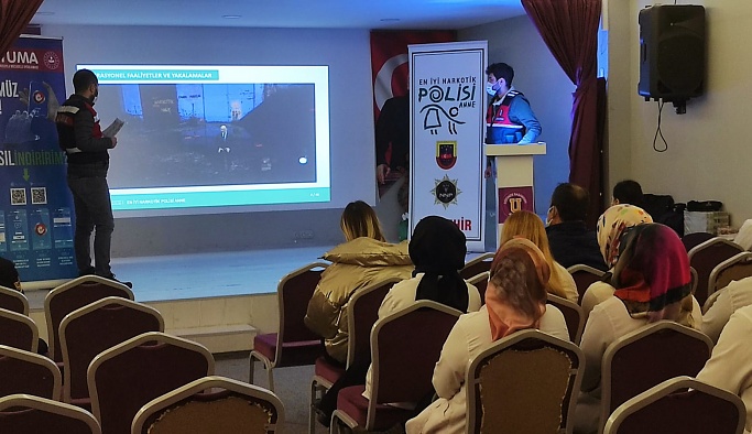 Nevşehir'de En İyi Narkotik Polisi Anne eğitimi Devam Ediyor