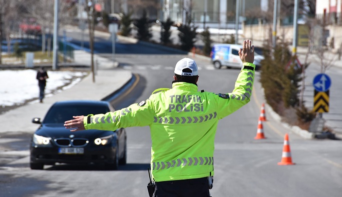 Nevşehir'de Yaya Önceliği Denetiminde 23 Sürücüye Ceza