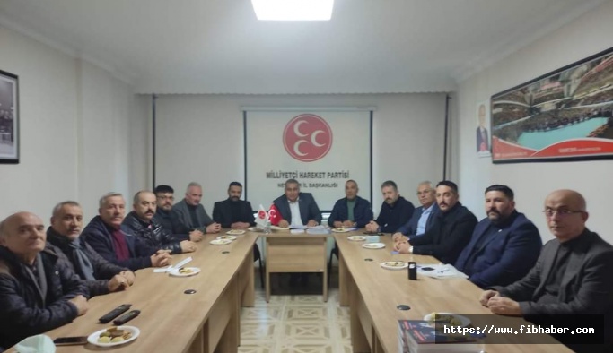 MHP'de ilçe başkanları toplantısı yapıldı