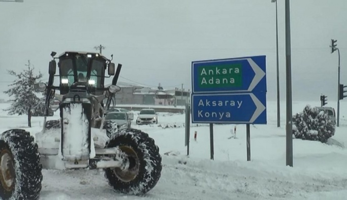 Nevşehir - Aksaray yolu kontrollü olarak açıldı