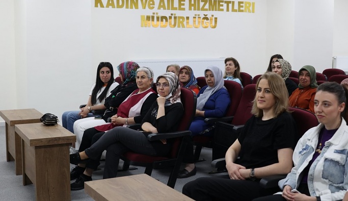 Nevşehir'de Aile Haftası Nedeniyle Konferans Düzenlendi