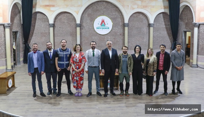 Nevşehir Belediyesi Şehir Tiyatrosu Perdelerini Açıyor