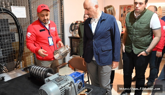 Bakan Karaismailoğlu, Pasha Balon Eğitim Merkezini ziyaret etti