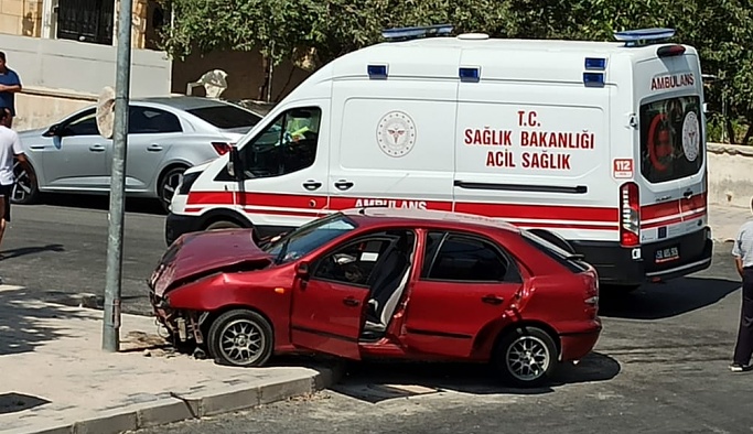 Nevşehir'de iki otomobil çarpıştı: 1 yaralı