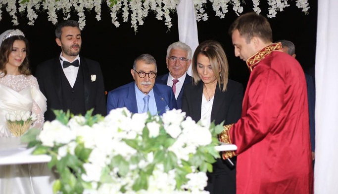 Nevşehir eski Vali Yardımcısı Kübra Kurtoğlu dünya evine girdi
