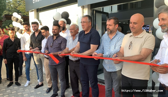 Moon Erkek Bakım ve Saç Tasarım Merkezi Nevşehir'de açıldı