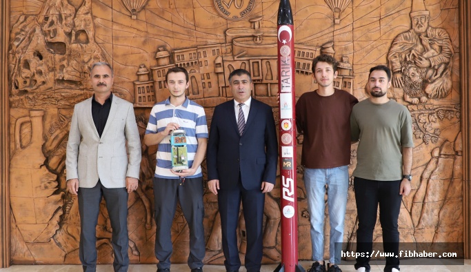 Rektör Aktekin NEVÜ’lü Kapadokya Roket Takımı’nı Tebrik Etti