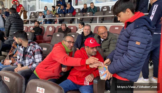 Nevşehirli SMA hastası Yusuf Eren için Gazi stadında para toplandı