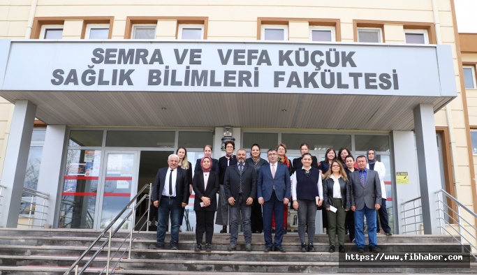 Rektör Aktekin Semra ve Vefa Küçük Sağlık Bilimleri Fakültesi’nin Akademik Kurul Toplantısına Katıldı