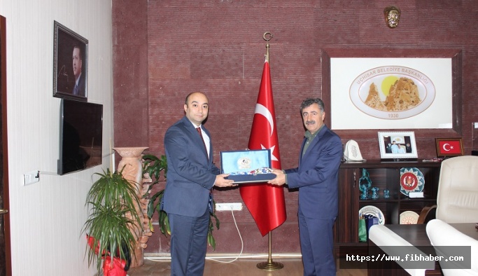 İl Göç İdaresi Müdür Tutel Başkan Osman Süslü’yü Ziyaret Etti