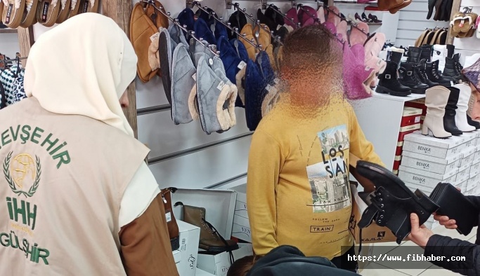İHH’dan Nevşehir’deki yetim çocuklara giyecek desteği