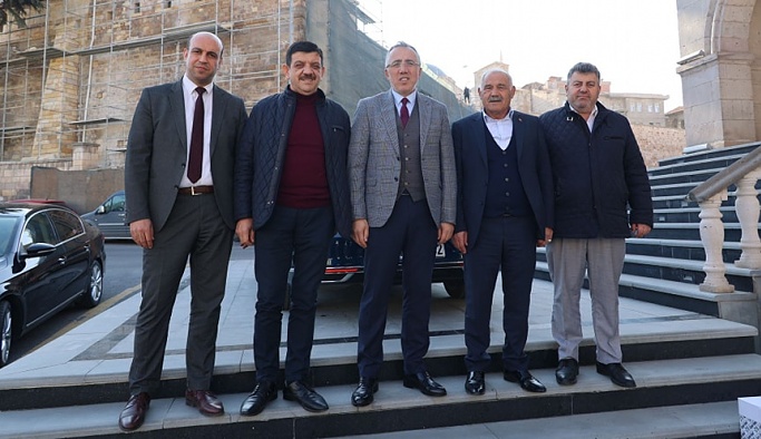 Pınarbaşı'dan Başkan Savran'a Ziyaret