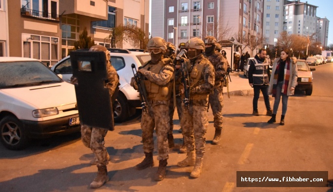 Nevşehir'de yapılan uyuşturucu operasyonunda 75 zanlı yakalandı