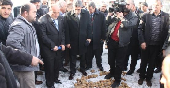 CHP Genel Başkan Yardımcısı Günaydın Patates Çiftçilerinin Sorunlarını Dinledi