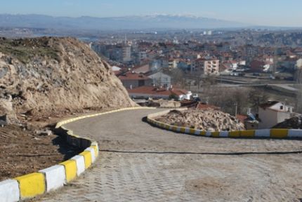 Gülşehir’de Harmanyeri Yolu Açıldı