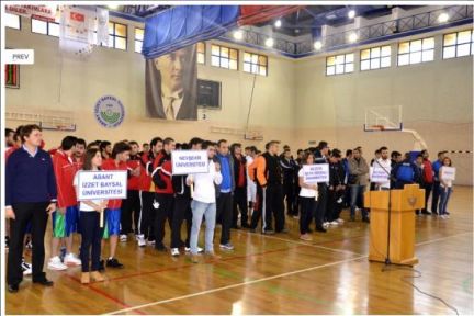 Nevşehir Üniversitesi Erkek Basketbol Takımı Bolu’daki Turnuvada Üniversitemizi Başarıyla Temsil Etti