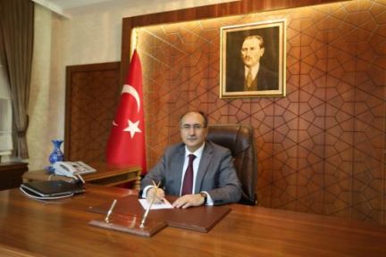 Nevşehir Valisi Abdurrahman SAVAŞ'tan yeni yıl mesajı